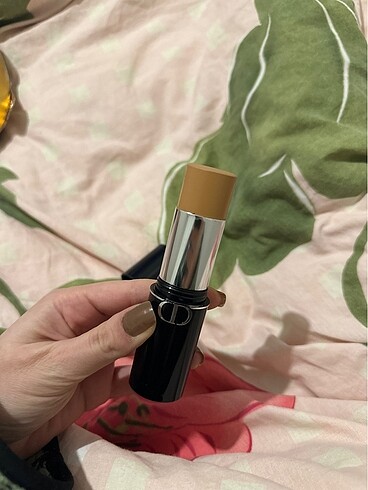 Beden Renk Dior stick fondöten