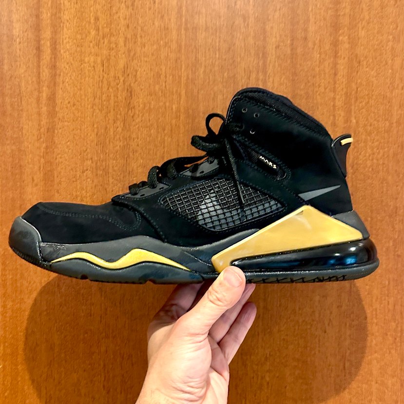Jordan Mars 270 - Blak Gold — görsel 3/5