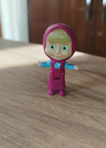Renkli Pembe Masha Figürü