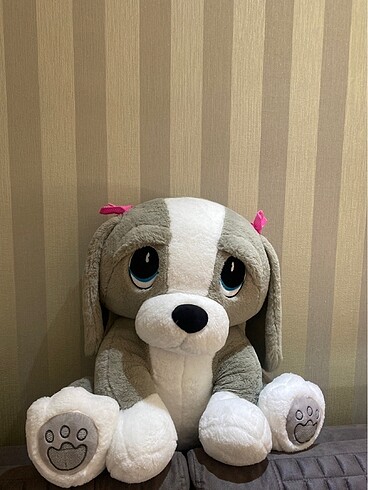 oyuncak dev peluş köpek