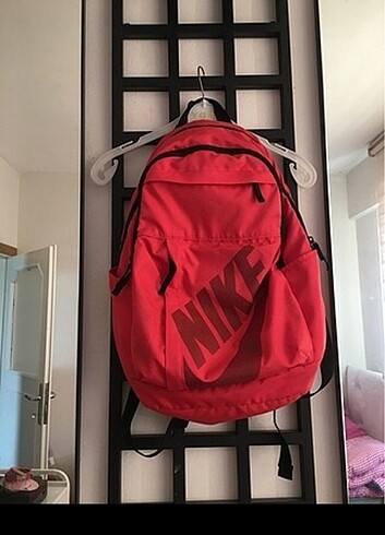 Nike çantası 