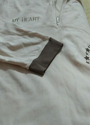 2 adet Sweatshirt ve bir alt eşofman