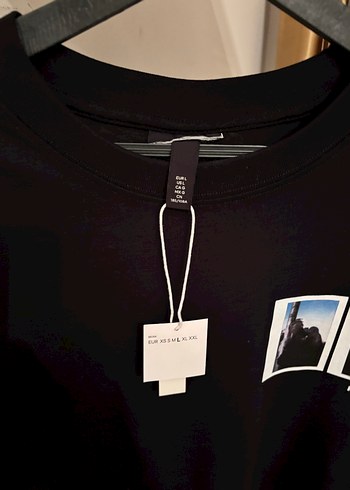 Hm baskı detaylı orijinal sıfır t shirt - Görsel 4