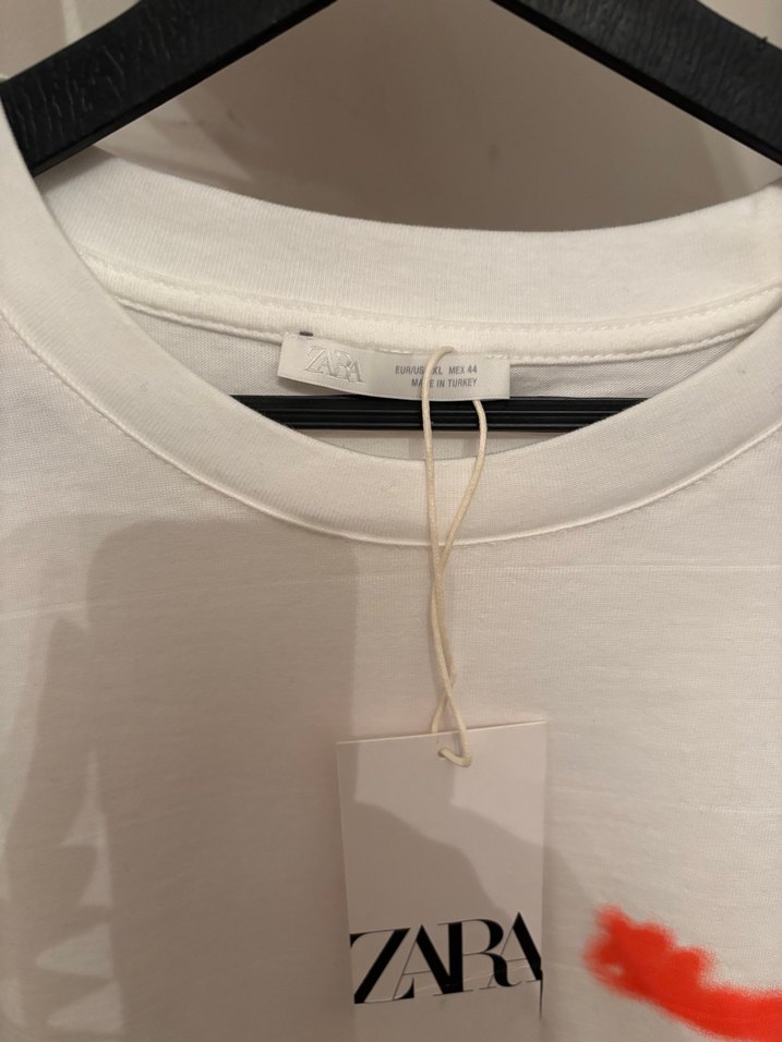 Zara baskı detaylı etiketli orijinal t shirt - Görsel 5