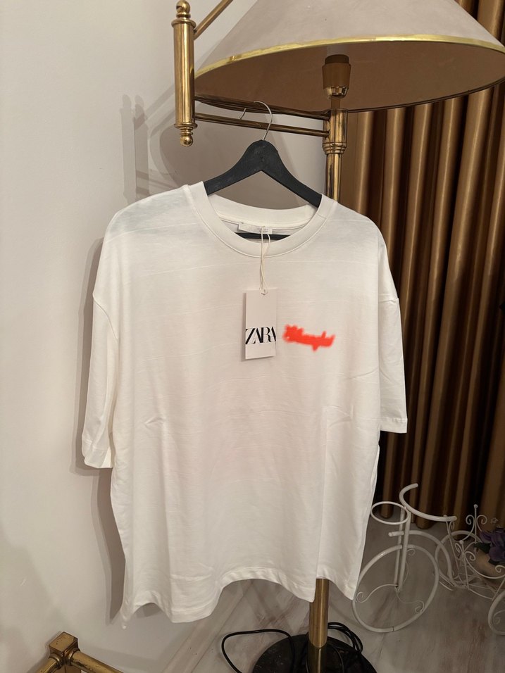 Zara baskı detaylı etiketli orijinal t shirt - Görsel 3