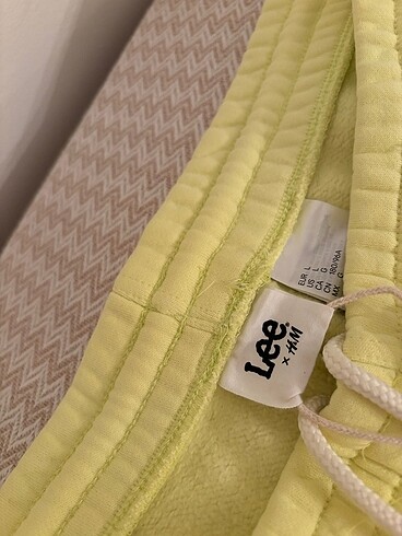 l Beden sarı Renk H&m lee iş birliği eşofman altı