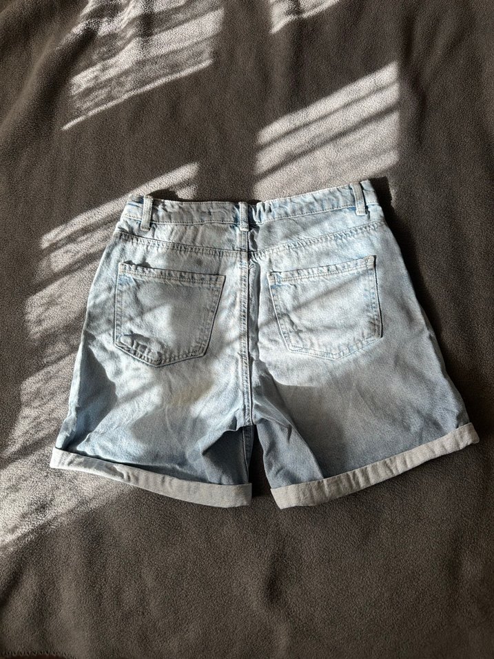 Kadın Mavi Bol Kesim Mini Denim Şort - Görsel 2