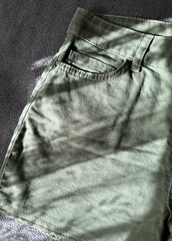 Haki Yeşil Mini Kadın Şort - Görsel 2