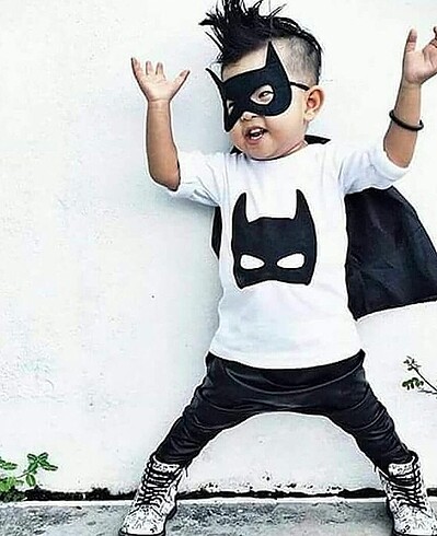 Diğer 4 parça Batman takım