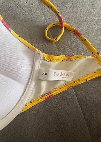 Suwen Sarı Desenli Suwen Bikini Üstü