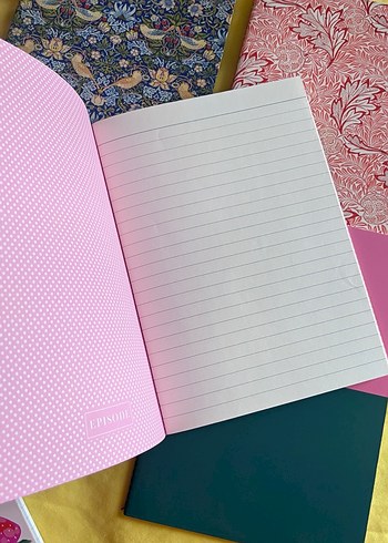 Pembe ve çiçek desenli not defterleri - Görsel 3