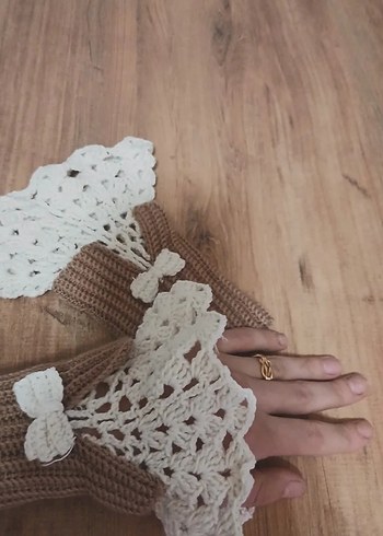 Dantel Detaylı Örgü Bohem Kadın Eldiveni - Görsel 3