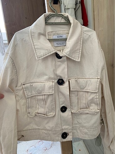 Bershka Krem Ceket