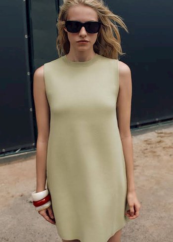 Zara Bej Midi Kolsuz Triko Elbise