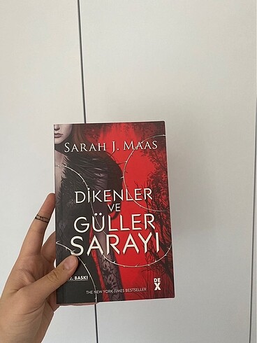 Dikenler ve Güller sarayı ve hapishane şifacısı
