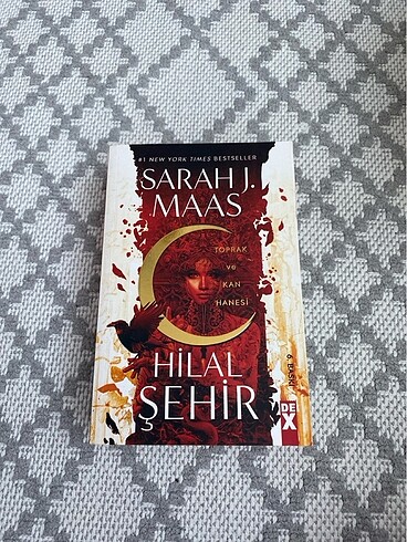 Hilal şehir -sarah j.maas