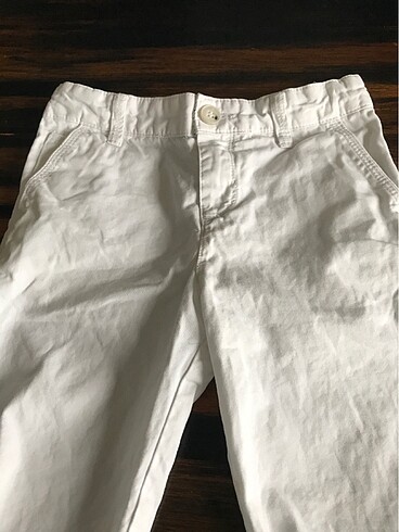 LC Waikiki Beyaz şort 4-5-6 yaş olur beli lastikli