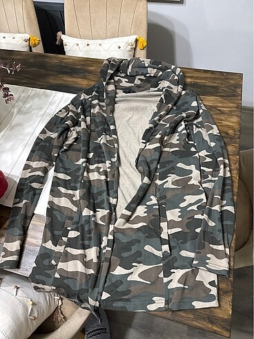 Salaş kamuflaj hırka l- xl tercih edebilir