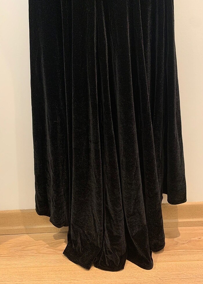 Uzun Abiye - Görsel 3