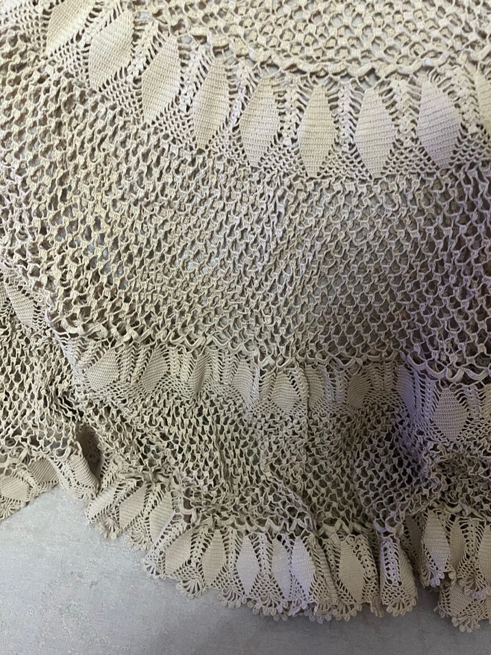 El Yapımı Bohem Örgü Masa Örtüsü - Görsel 4