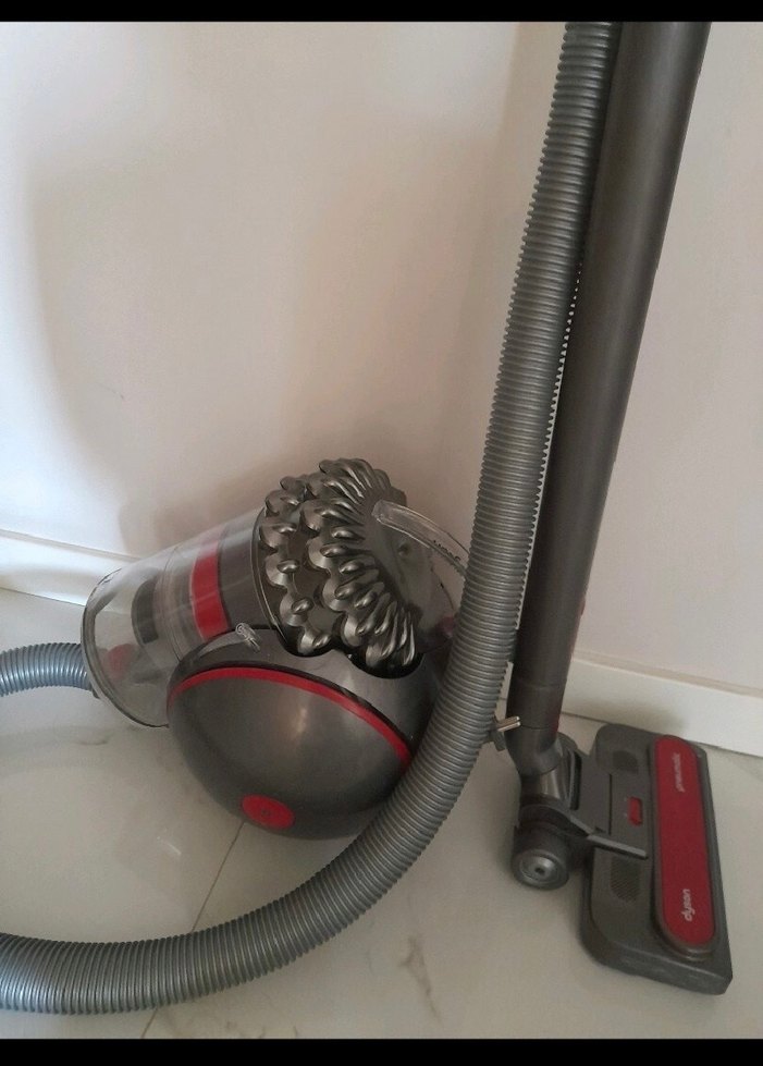 Dyson bigball Kablolu Elektrikli Süpürge - Görsel 2