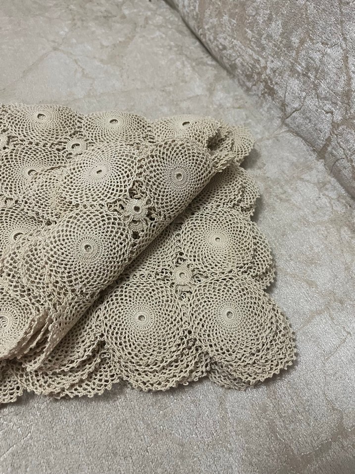 El Yapımı Bohem Dantel Örtü - Görsel 3