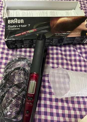 Braun Dijital Ekranlı Saç Düzleştirici - Görsel 2