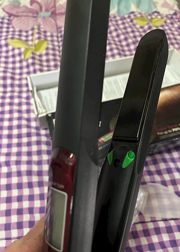 Braun Dijital Ekranlı Saç Düzleştirici - Görsel 4