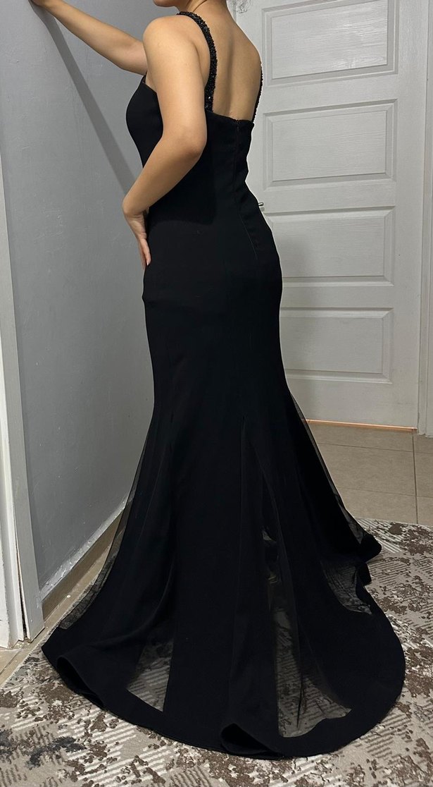 Siyah V Yaka Gotik Uzun Abiye Elbise - Görsel 2
