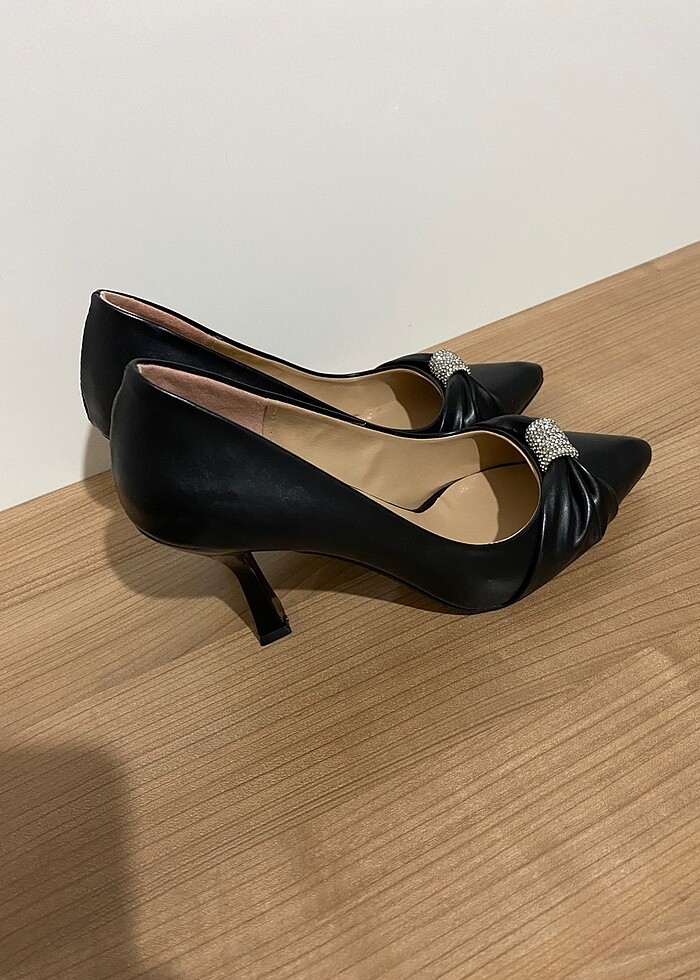 Stiletto - Görsel 2