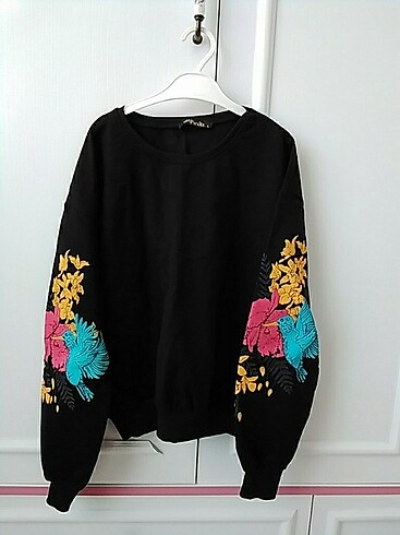 Desenli sweat 