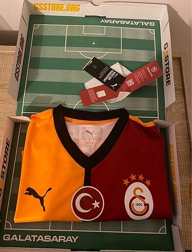 m Beden kırmızı Renk Gs forma