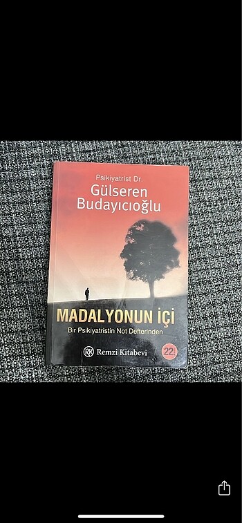 Madalyonun İçi