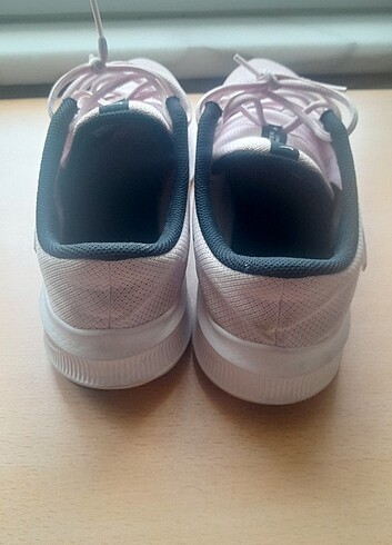 40 Beden Nike yazlik ayakkabı