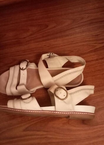 38,5 Beden Clarks sandalet
