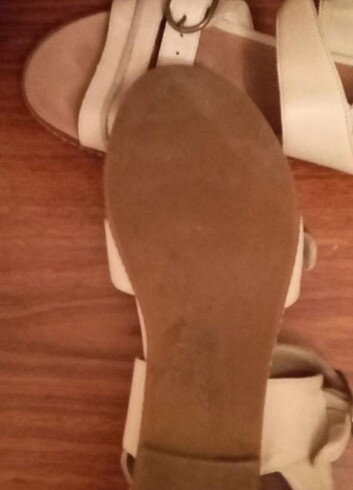 38,5 Beden ten rengi Renk Clarks sandalet
