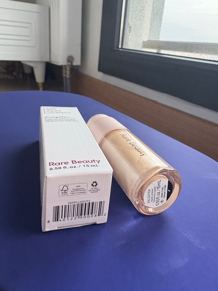 Rare Beauty highliter - Görsel 3