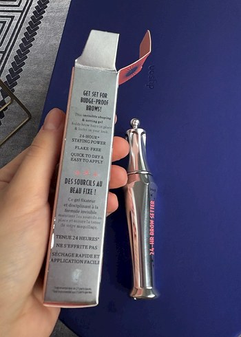 Benefit 24-HR Brow Setter Bej Maskara - Görsel 4