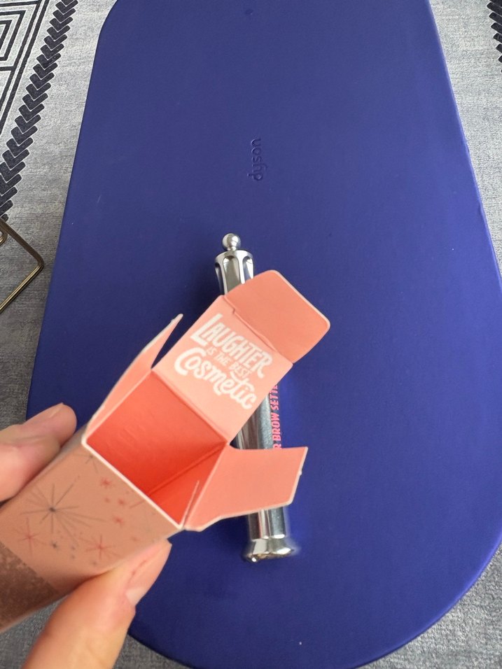 Benefit 24-HR Brow Setter Bej Maskara - Görsel 3