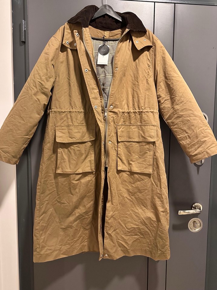 Stradivarius Bej Uzun Kadın Parka - Görsel 2