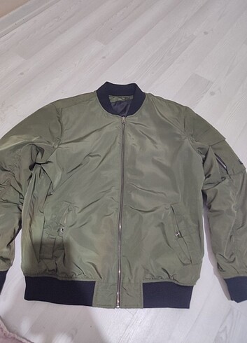 Pull bear mont