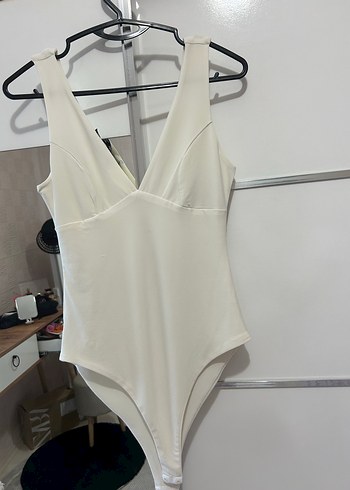 Beyaz Sade Kadın çıtçıtlı body - Görsel 2