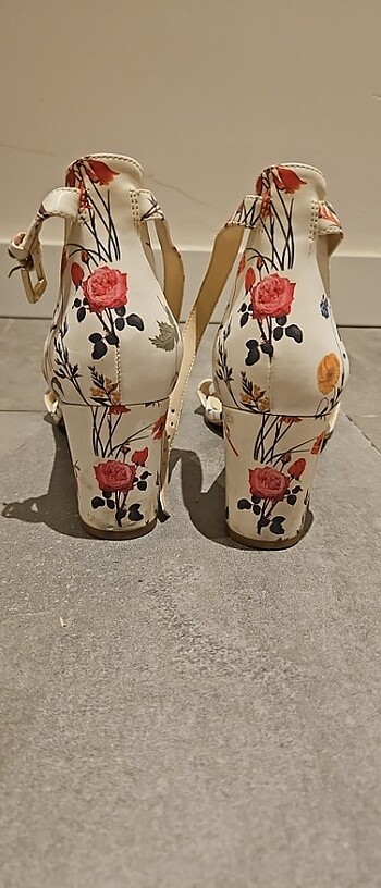 40 Beden Nine West Topuklu Ayakkabı