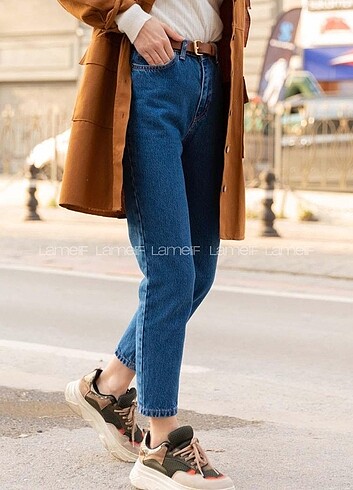 Mom jean 