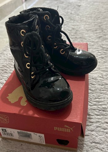 H&M Siyah Parlak Cocuk Botu