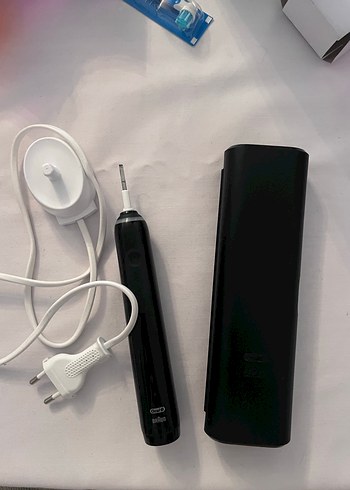 Oral-B Pro Series 3 Siyah Seyahat Seti - Görsel 2