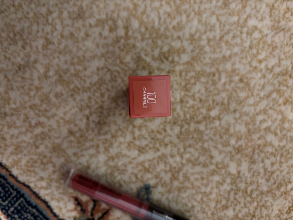 Maybelline 100 charmed Ruj - Görsel 2