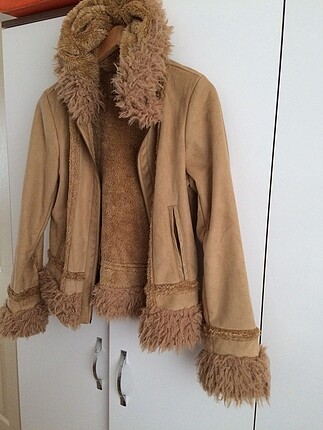 Camel tüylü mont