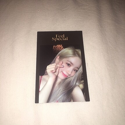 Twice dahyun fotokart