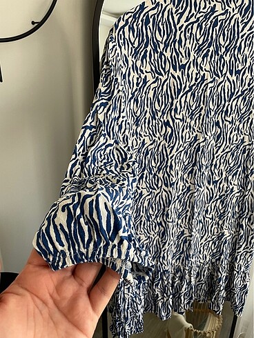 LC Waikiki mavi beyaz elbise - Görsel 5